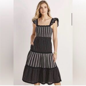 Vineyard Vines Jacquard Smocked Midi Tiered Mixed Dress Black & White Size M